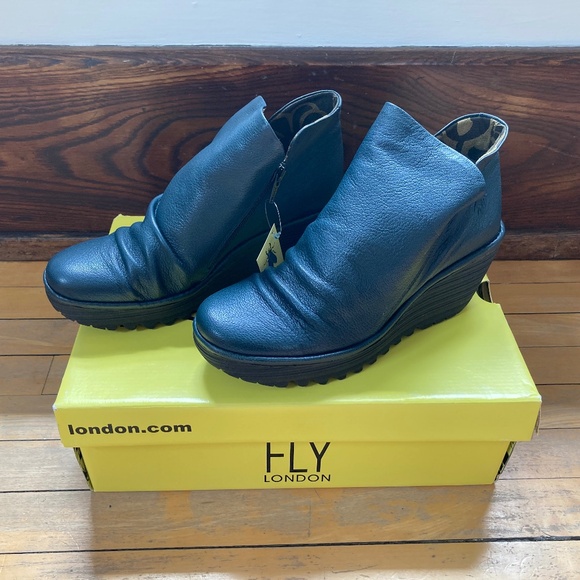 Fly London Yip Leather Mousse Reef - Women's EU 38 - NWT - Picture 1 of 9